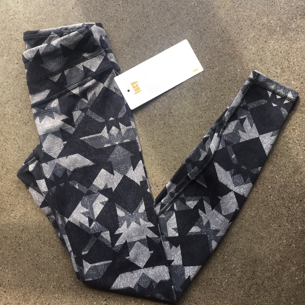 Lucy Studio Hatha Legging Like New